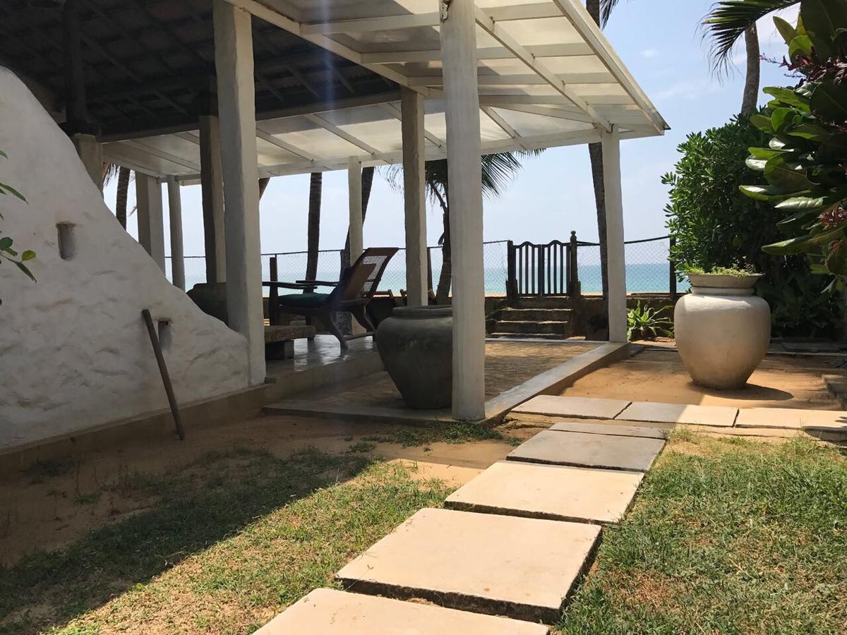 Coco Mari Villa Хиккадува Экстерьер фото